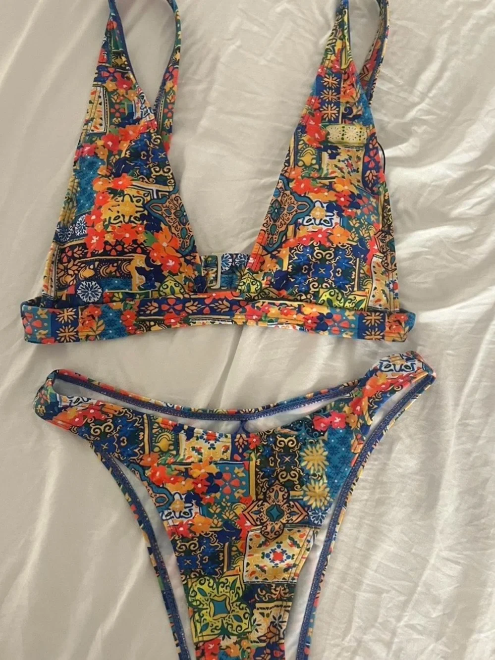 Fashion Nova neck bikini